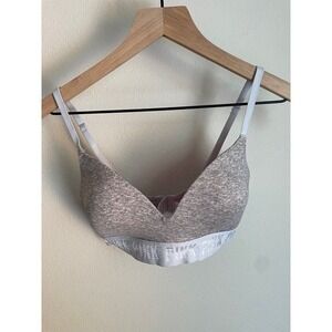 Victoria's Secret Pink wear everywhere size 34C‎